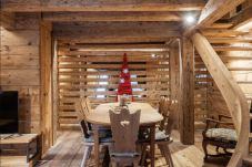 Appartamento a Cortina d´Ampezzo - Luxury Apartament in Chalet